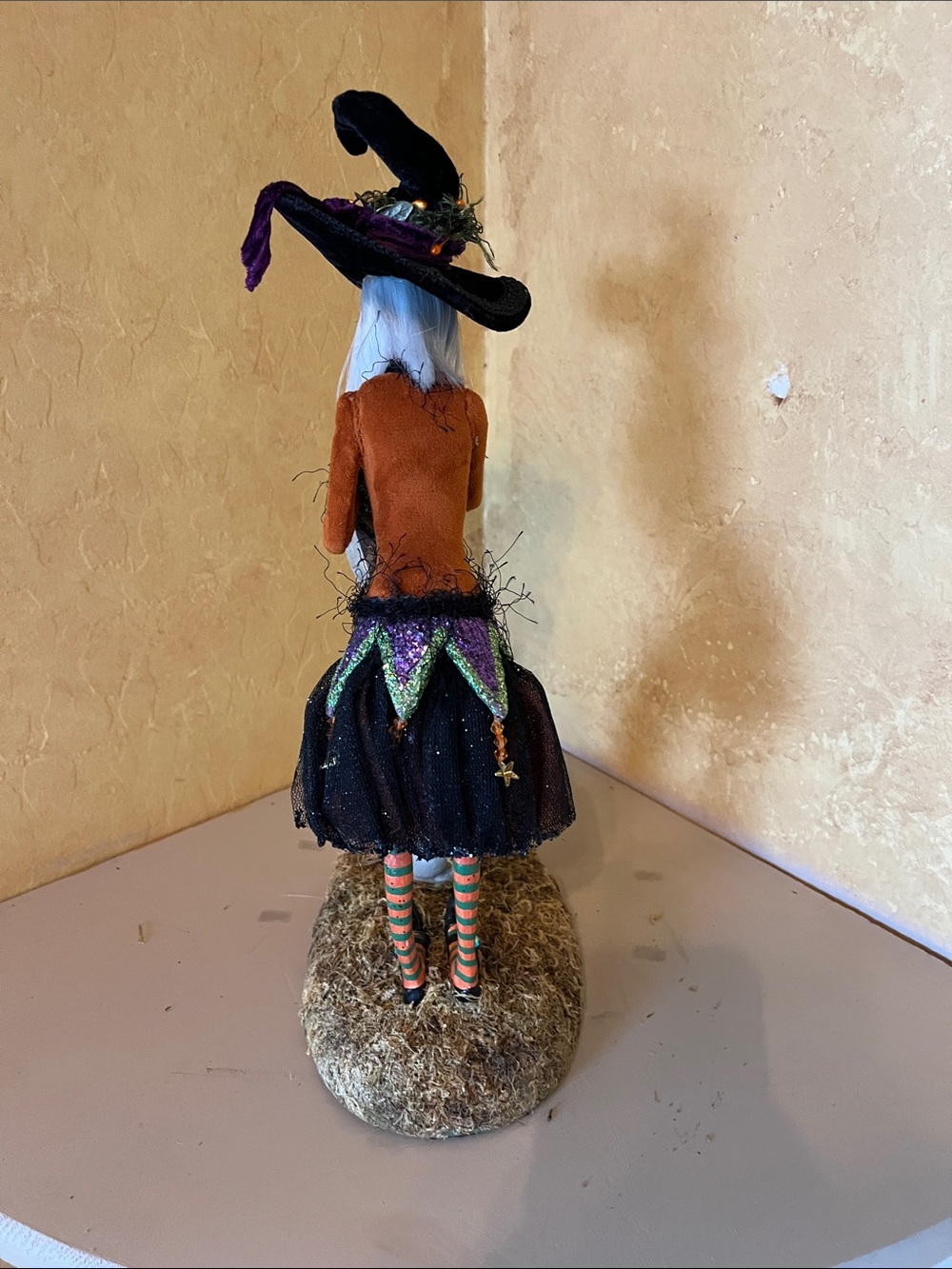 “Belinda” Katherine’s collection - Picture 3 of 3